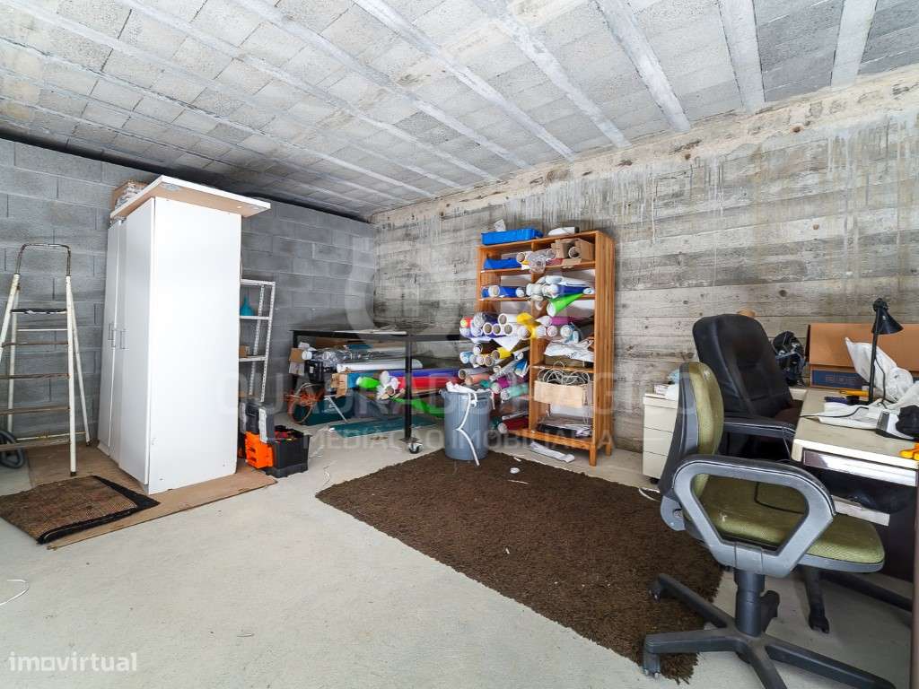 Maravilhosa moradia T3+1, térrea e de linhas modernas a 2 minutos d...-39