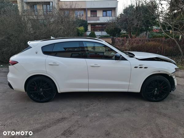 Maserati Levante Q4 GranSport - 6