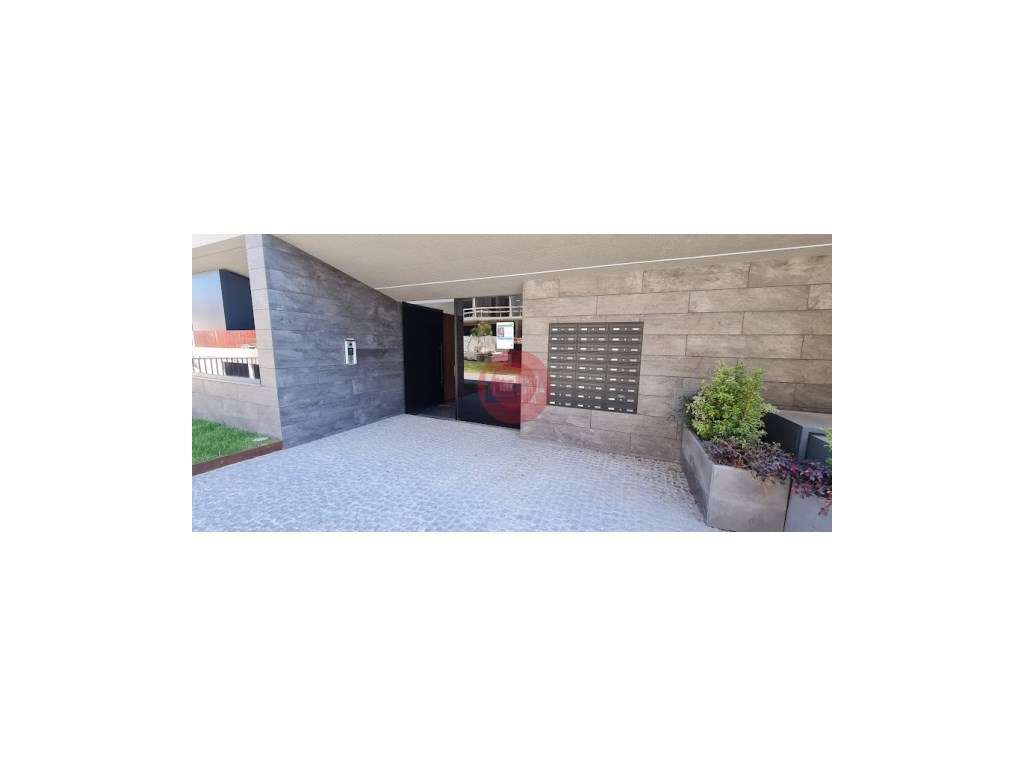 Apartamento T2 em Famalicão para arrendar - Grande imagem: 2/10