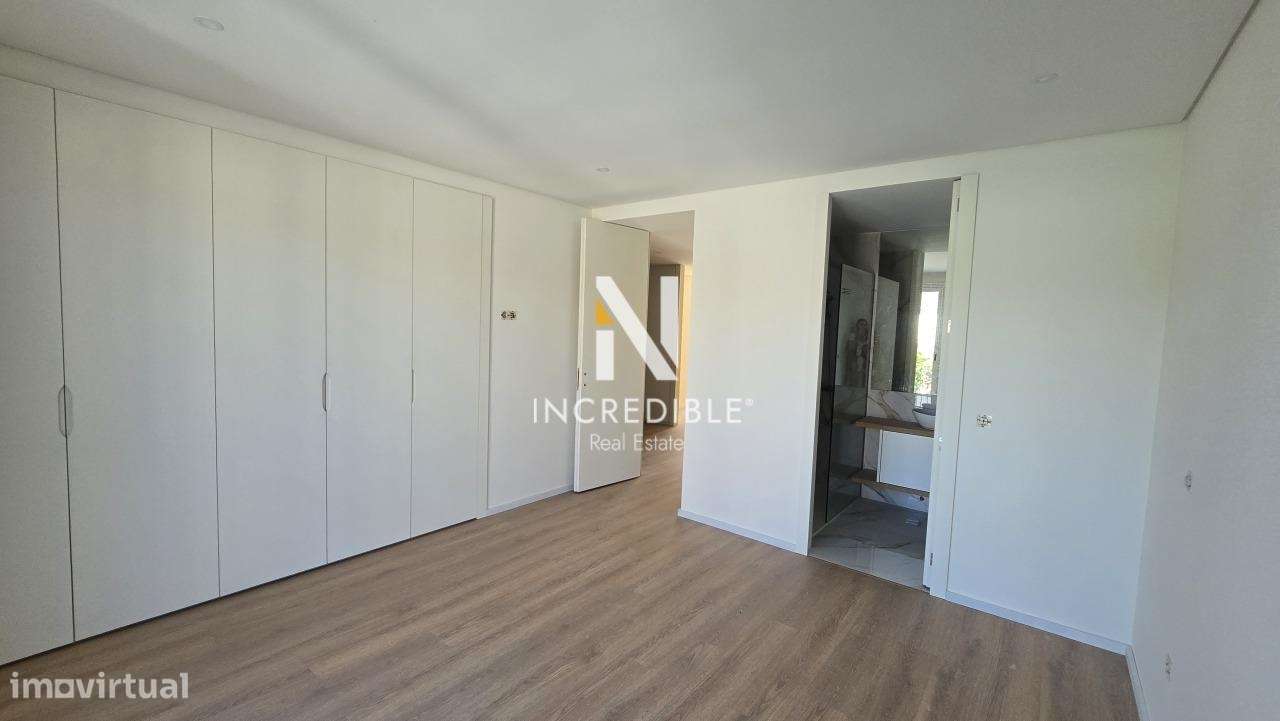 Moradia Geminada T4 Venda em Palmeira,Braga-24