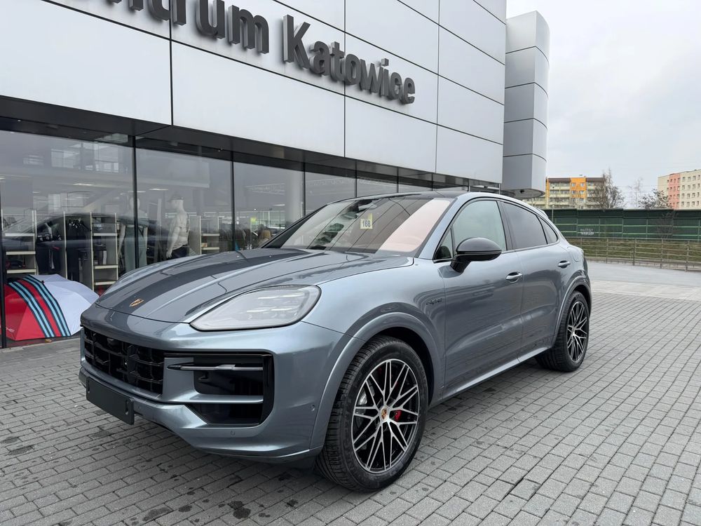Porsche Cayenne III (2017-) S E-Hybrid PHEV Black Edition 2026