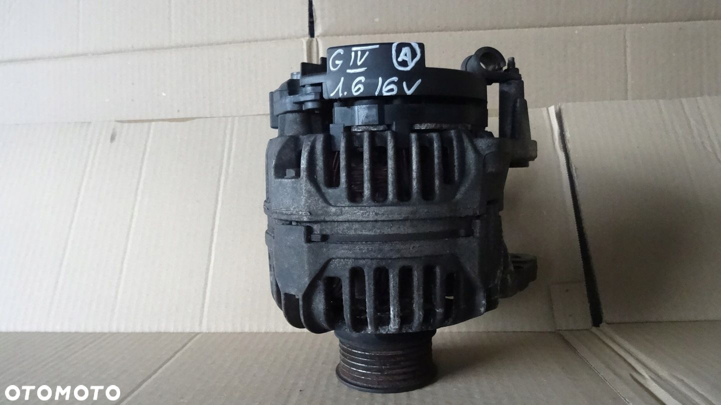 GOLF IV 4 1.6 16V ALTERNATOR 90AH 028903028D - 2