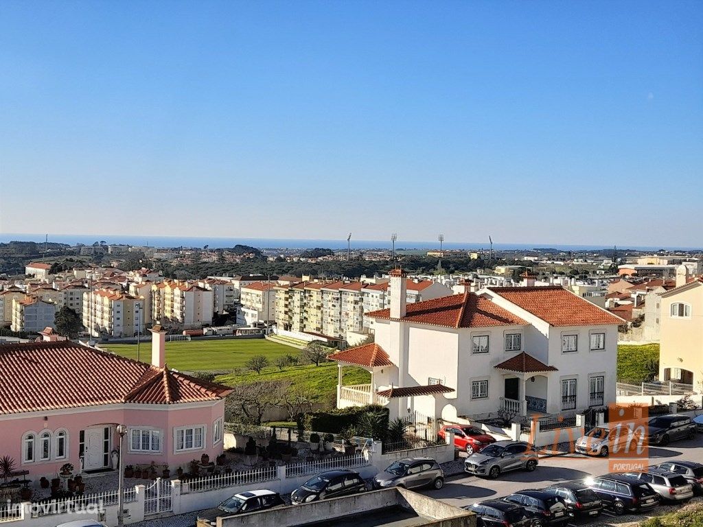 Apartamento T2 no Centro de Mafra com Excelente Vista