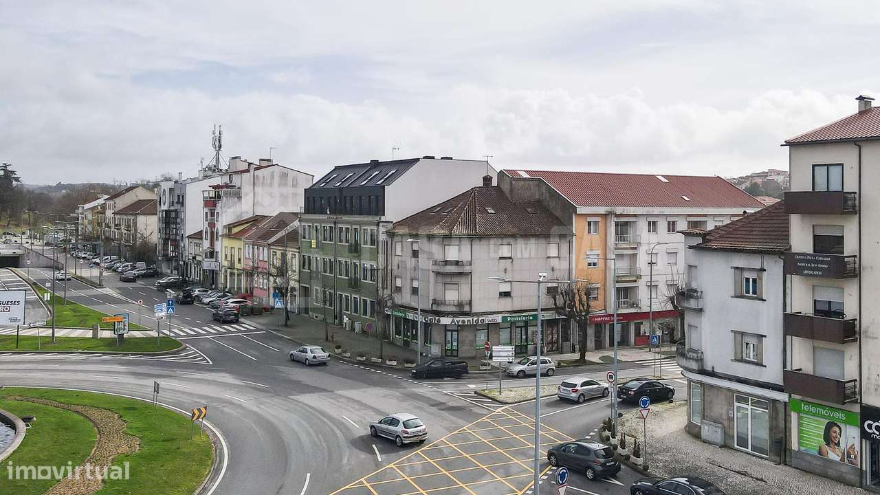 Prédio do Café Avenida Viseu - Grande imagem: 5/11