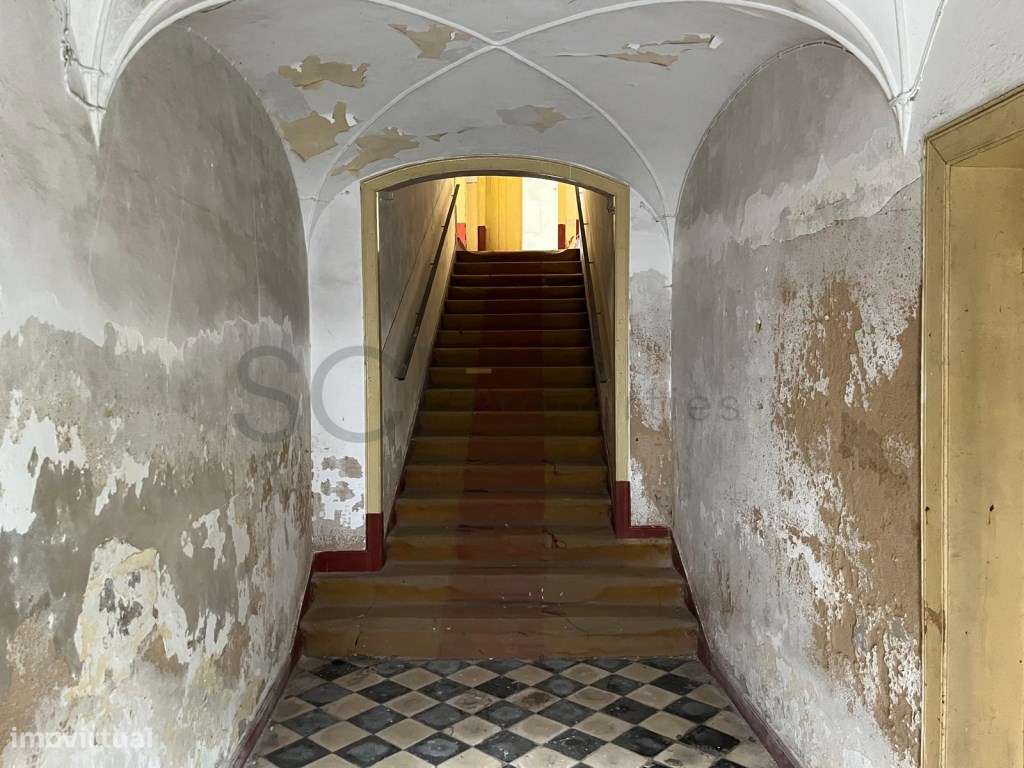 Palacete no Centro Histórico de Serpa com mais de 500 m2-0