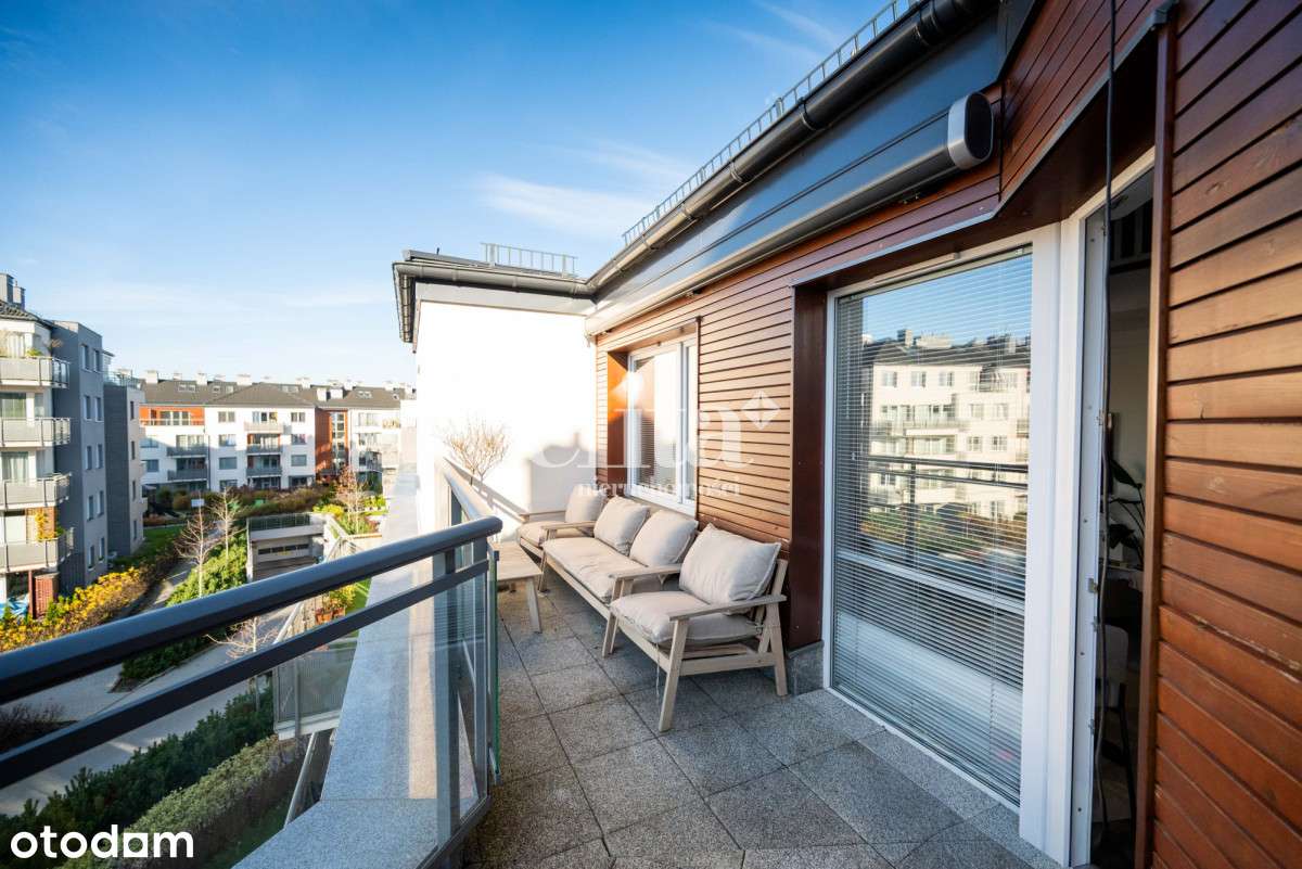 Chwarzno | Duży taras | 2 poziomy | Hala-4