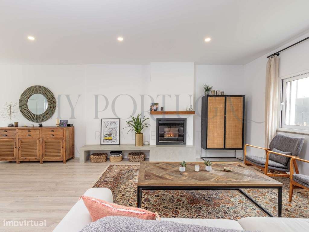 Uma Moradia com Vistas Deslumbrantes de Mar e Vale-5