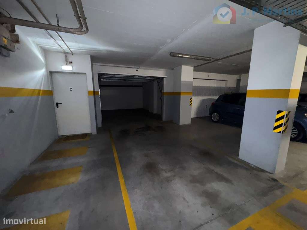 Espaçoso apartamento T3, c/ varanda e garagem, Vila Serena, Pinhal ...-23