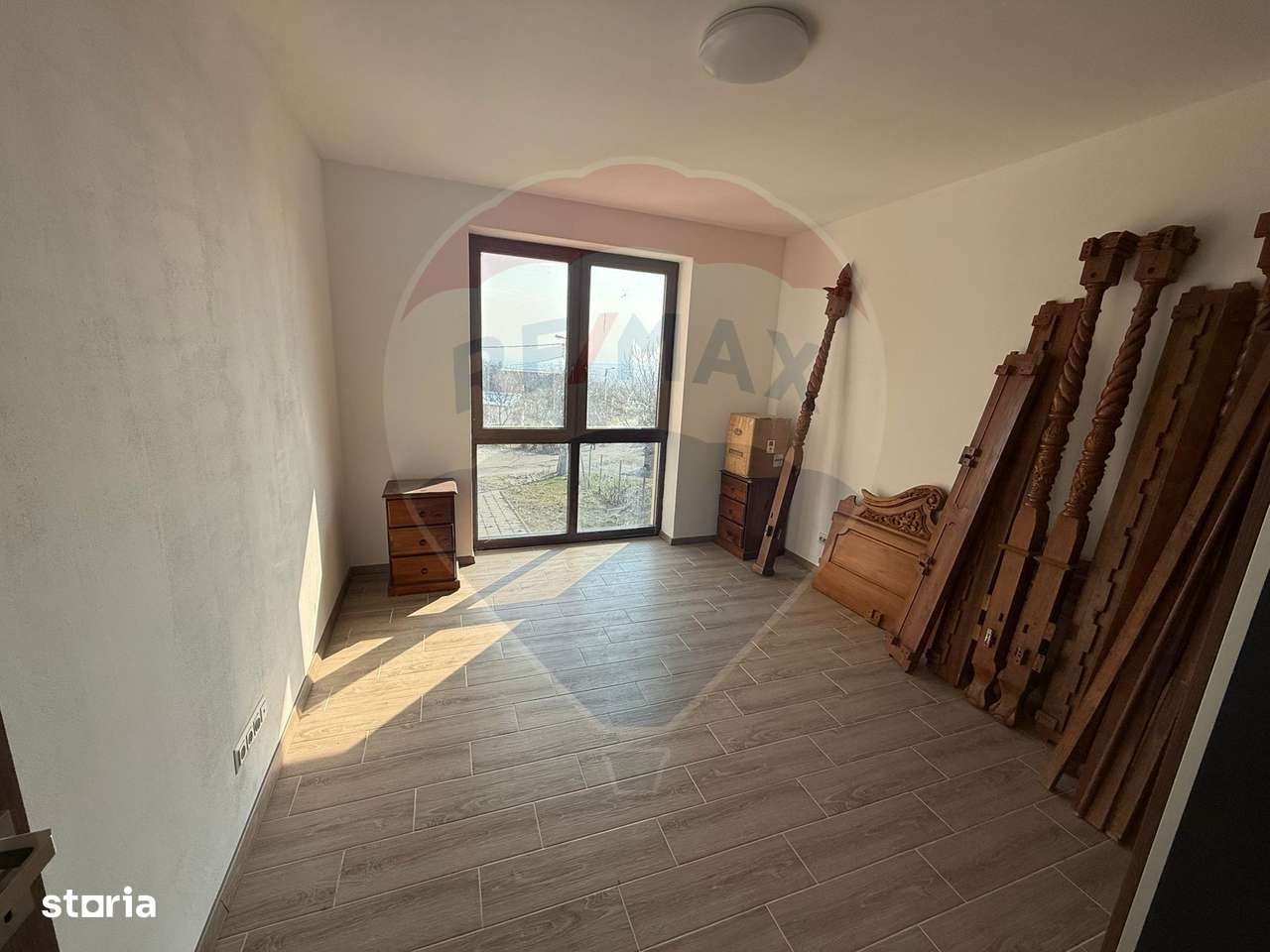 De vânzare Casă nouă cu 4 camere, teren 1190 mp Cartier Podgoria-13