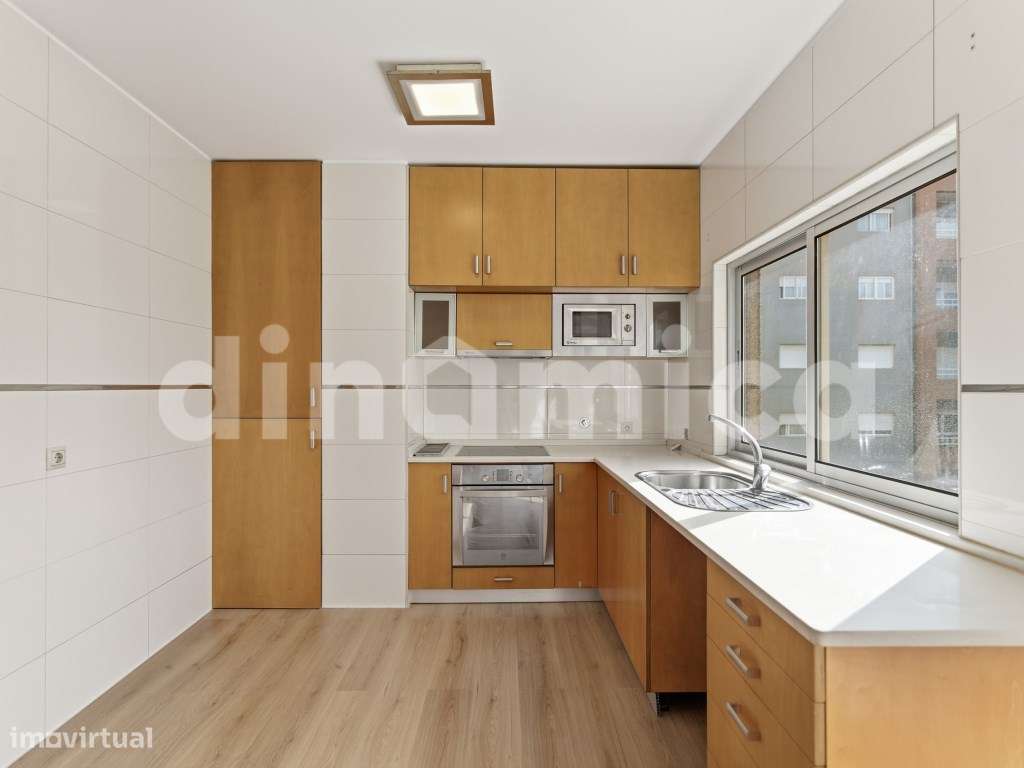 T3 no Centro de Famalicão - Pronto a Habitar - Grande imagem: 4/22