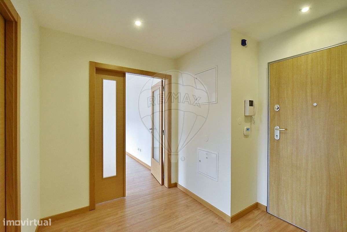 Apartamento T2 para arrendamento - Grande imagem: 5/15