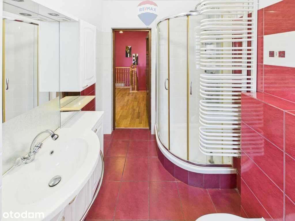 2 domy - 3 niezależne mieszkania - Działka 1884 m² - Pełny obrazek: 5/20