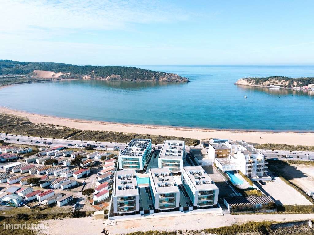 Apartamento T3 com Vista Mar em São Martinho do Porto - Grande imagem: 2/38