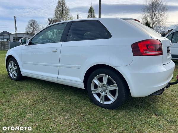 Audi A3 1.4 TFSI Ambiente - 5