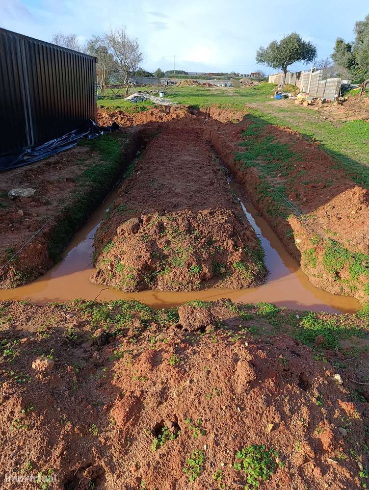 Vende-se terreno possibilidade de loteamento - Grande imagem: 4/7