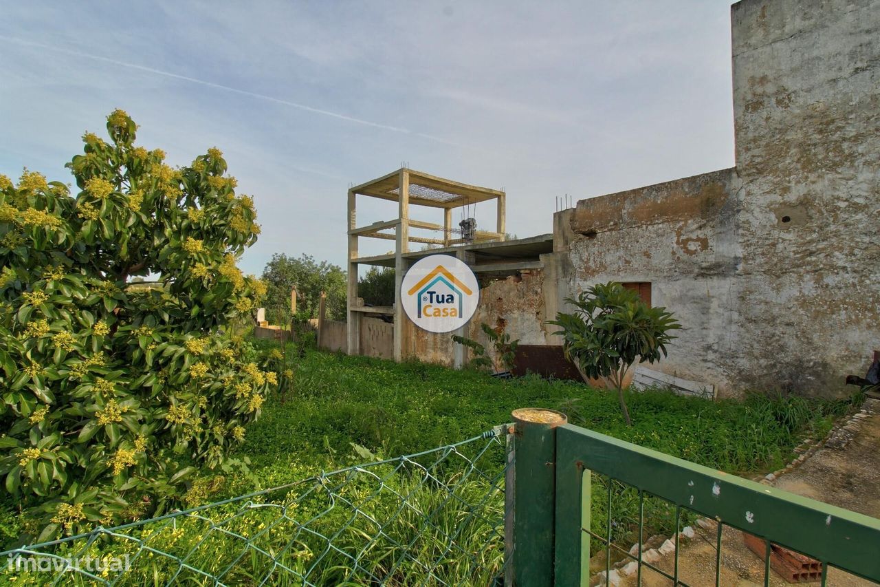 Moradia para Reconstruir em Estoi - Grande imagem: 1/17