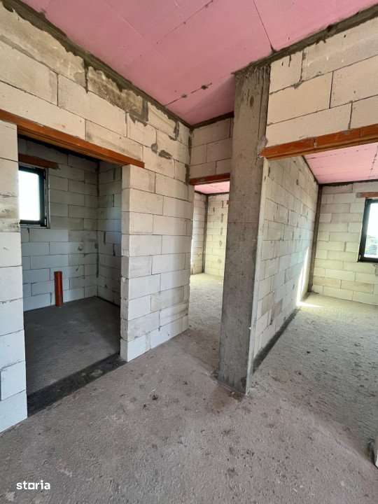 Casa individuala, la rosu, 161 mp,  Fratautii Vechi - Imagine principală: 5/7