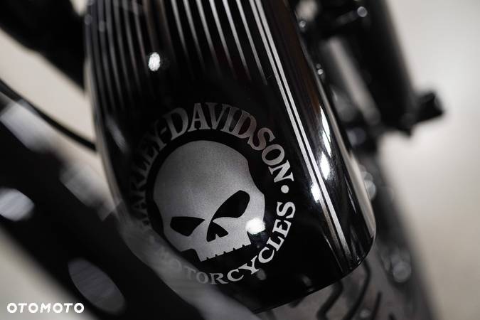 Harley-Davidson Softail Slim - 21