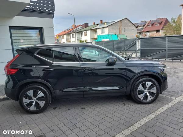 Volvo XC 40 - 4