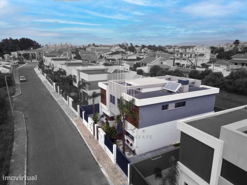 Moradia T3 com Jardim em Bicesse | Cascais-41