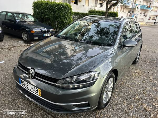 VW Golf Variant 1.6 TDi Confortline - 1