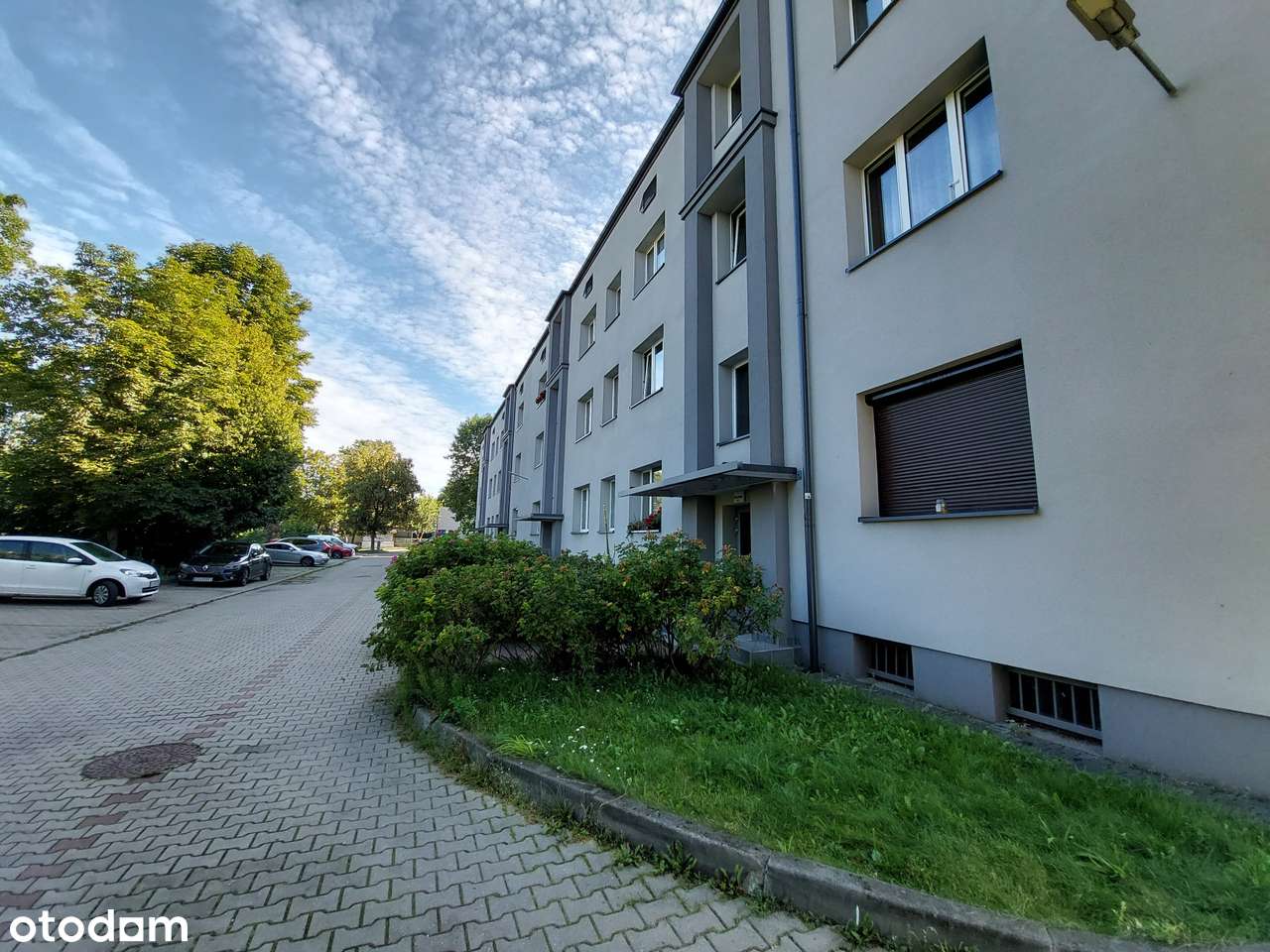 Jabłoniowa k. SCC M2 24m niski blok parking-14