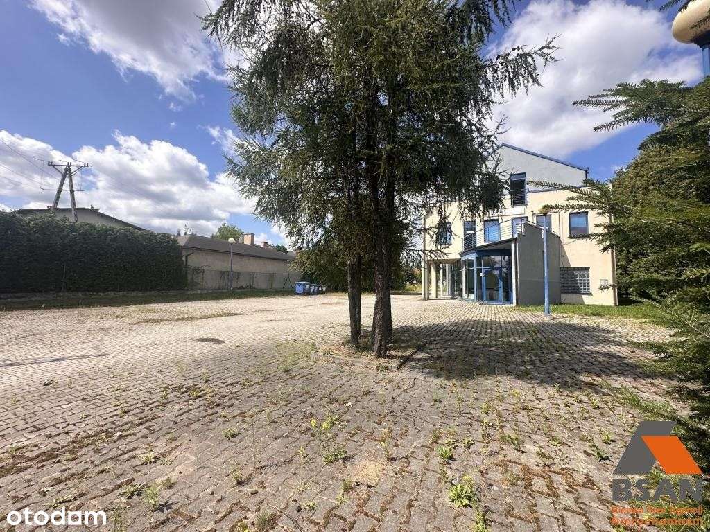 Obiekt 750 Mkw. Wraz Z Utwardzonym Placem 80 Arów - Pełny obrazek: 4/17