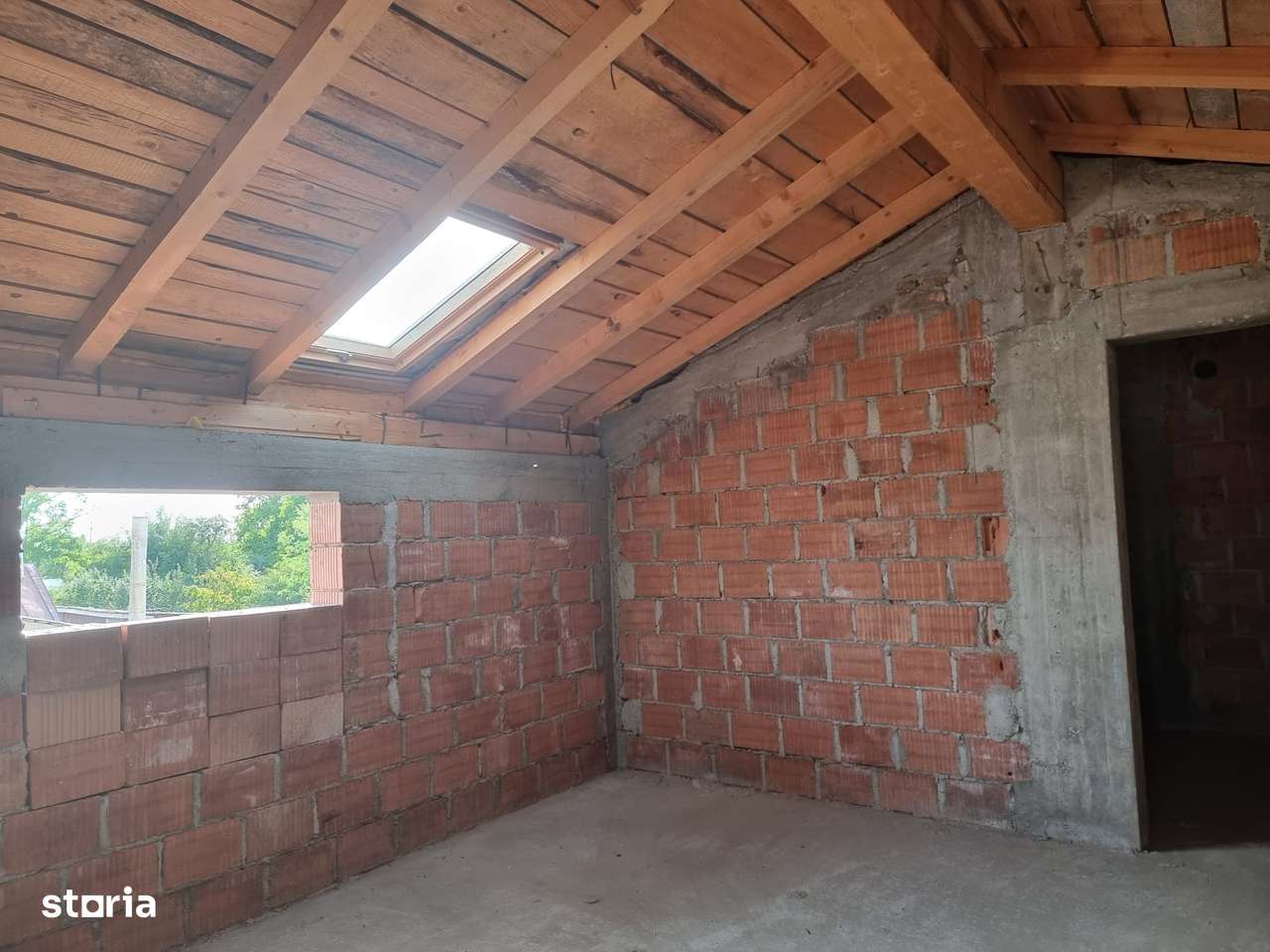 Casa in Dimoiu - Ulmi-8