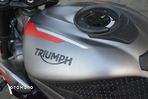 Triumph Street Triple - 12