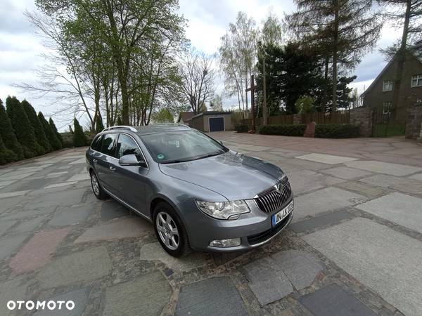 Skoda Superb 2.0 TDI Elegance - 20