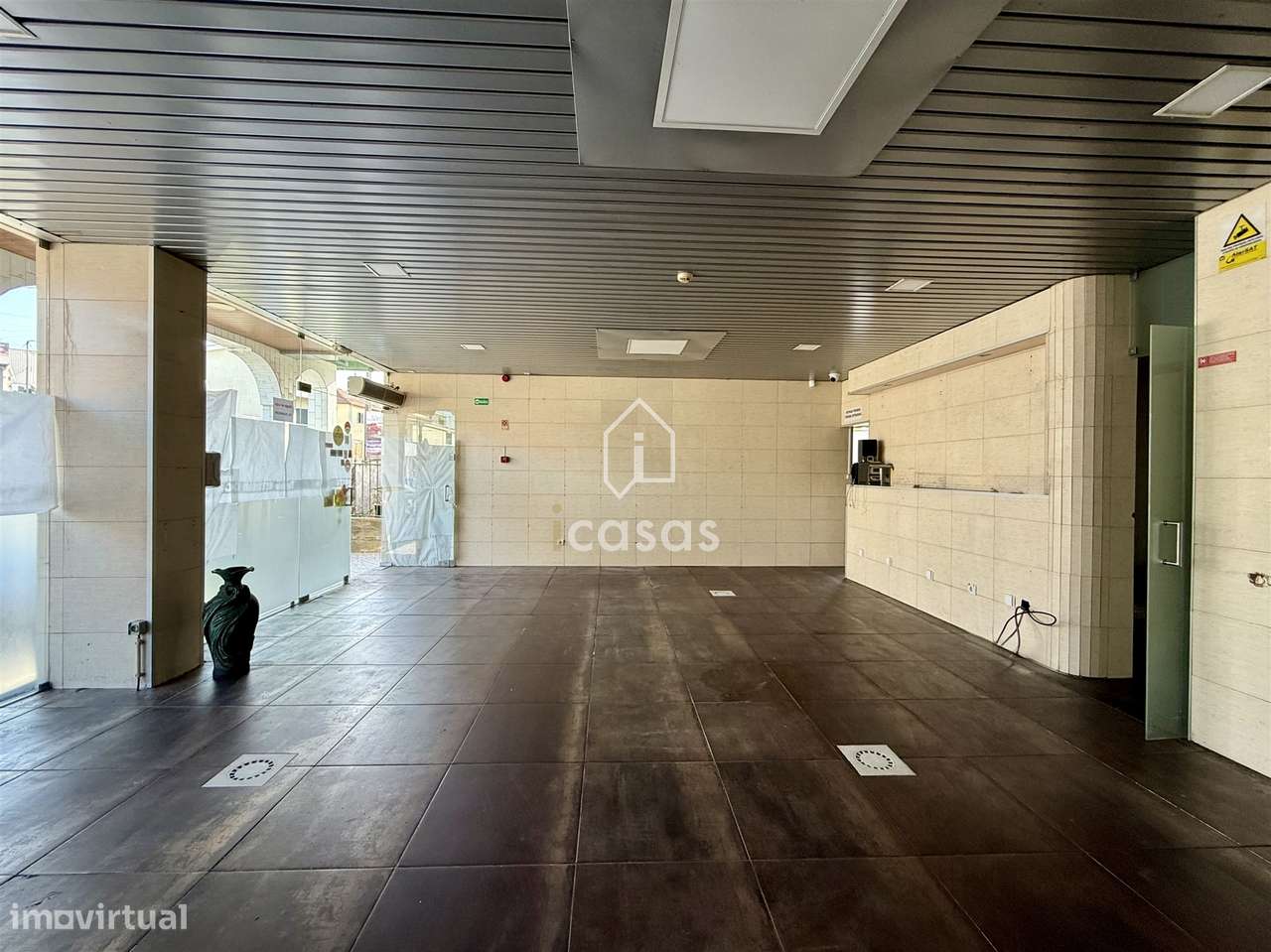 Loja  Venda em Vilela,Paredes-2