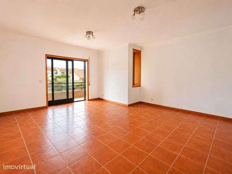 Venda apartamento T2 Canidelo- 900 metros praia-3