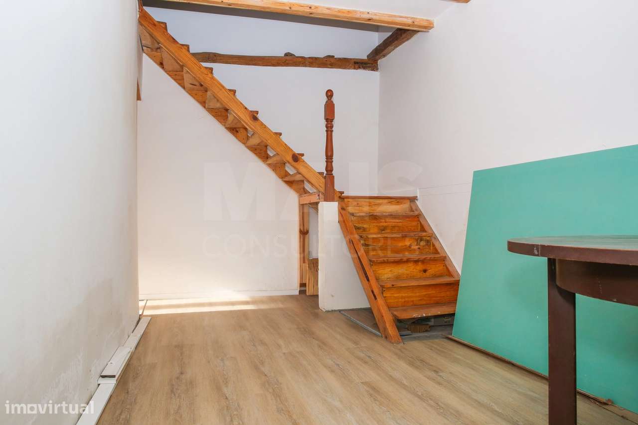 Moradia T2 com Terreno-23