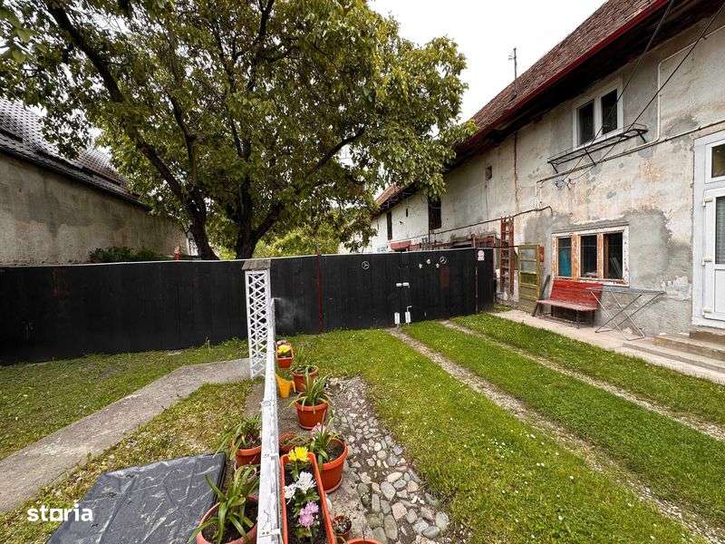 Vand casa indep. cu teren de circa 2447 m², in com. Vulcan jud. Brasov - Imagine principală: 4/8