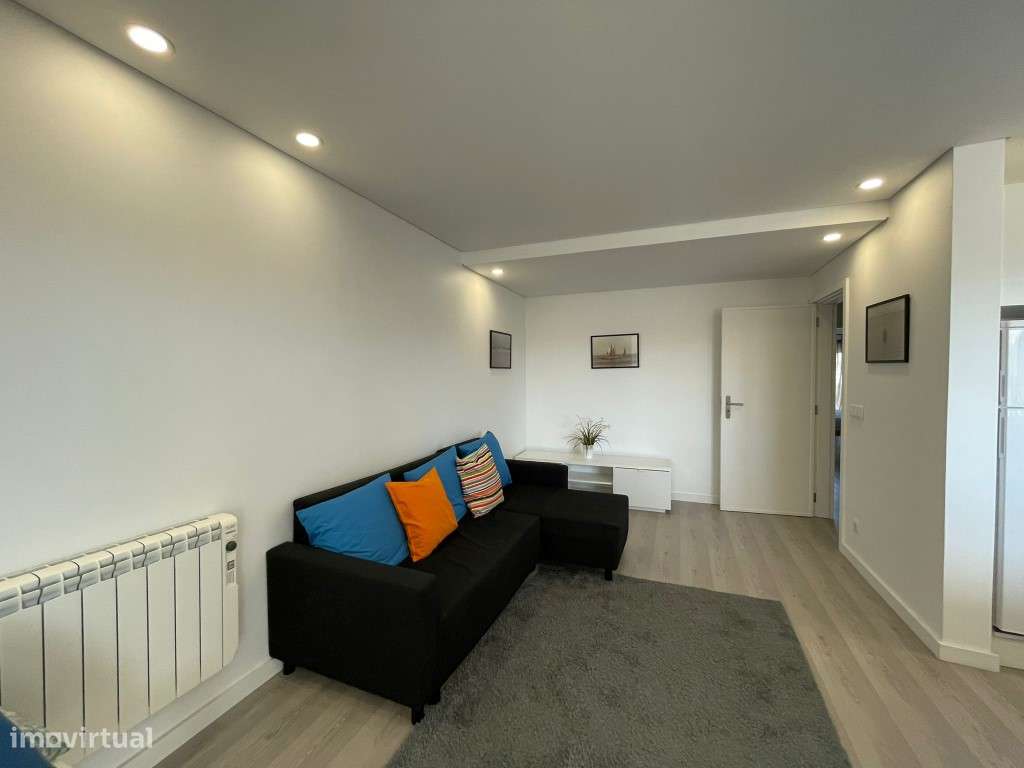 APARTAMENTO T2 - TORREIRA-13