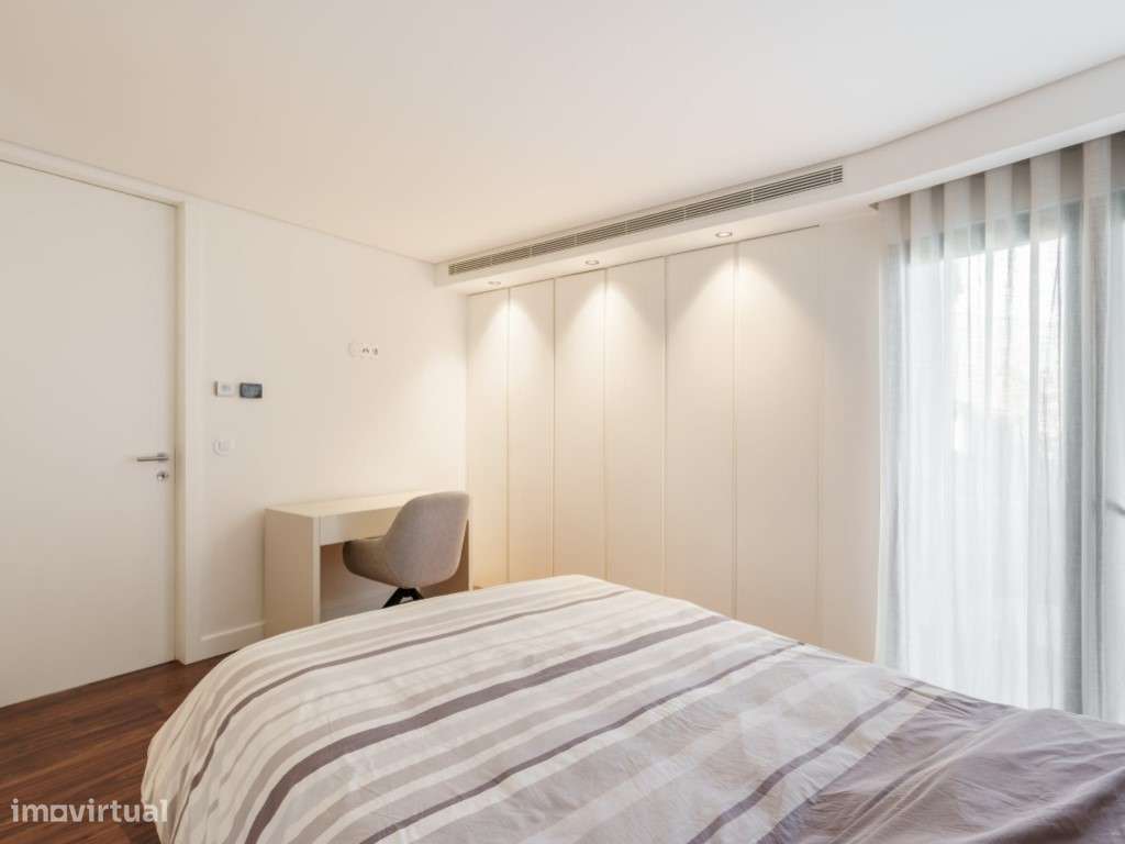Apartamento T3 de luxo no Centro Histórico de Braga-44