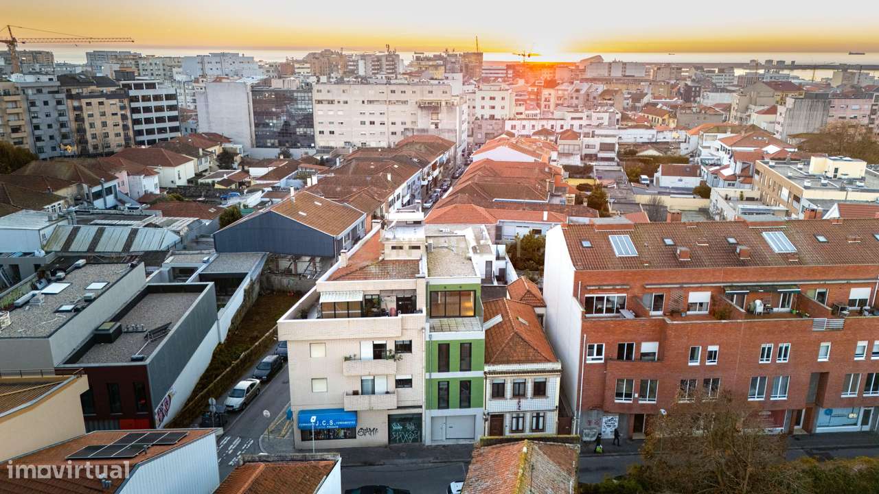 Luxuosa Moradia T4 em Matosinhos | elevador | 294,85m2-26