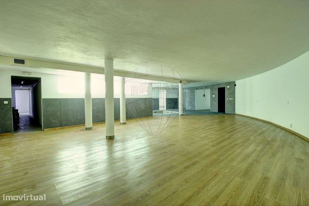 Moradia T4 para venda-32