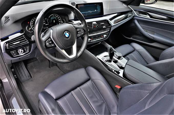 BMW Seria 5 530e iPerformance Aut. - 12