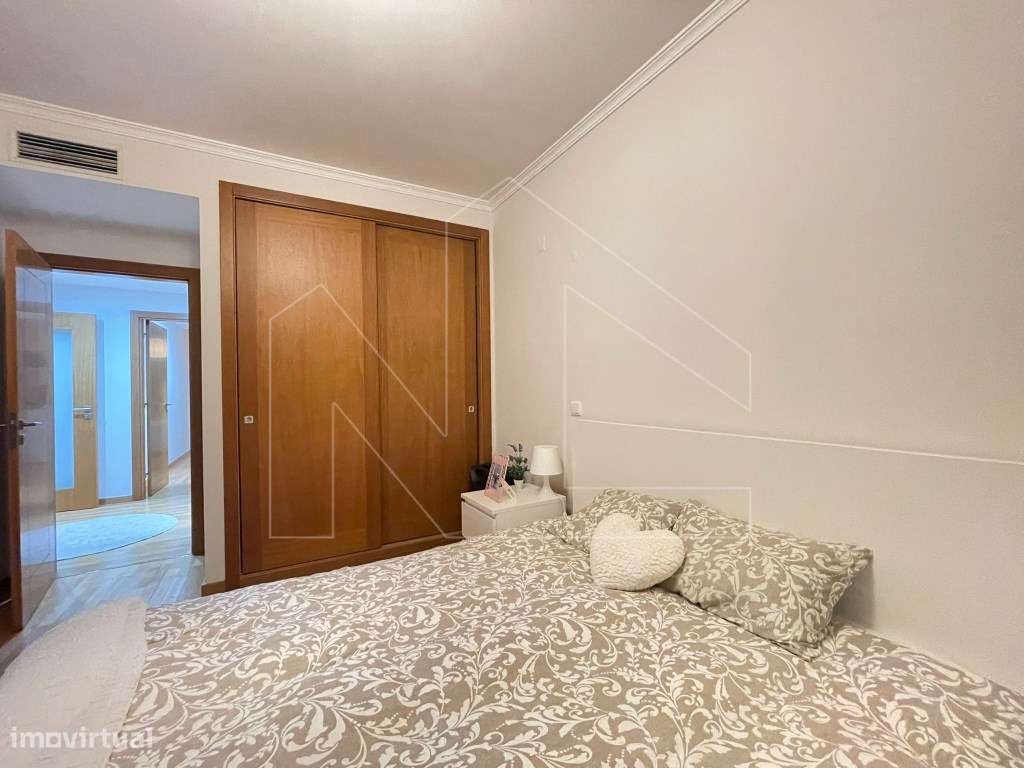 Apartamento T2 Premium no coração da Curia-13