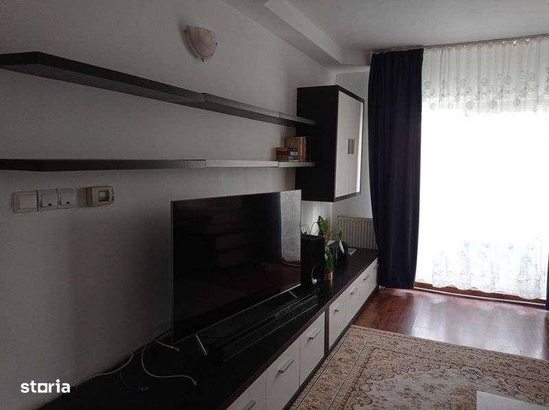 Apartament pentru inchiriat - Imagine principală: 5/7