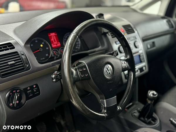 Volkswagen Touran 1.9 TDI United - 16