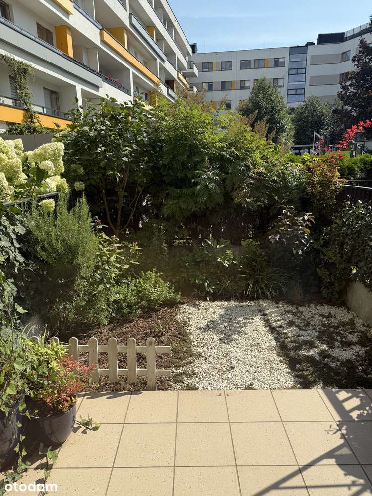 Dwustronne mieszkanie z osobną kuchnią + ogródek-12