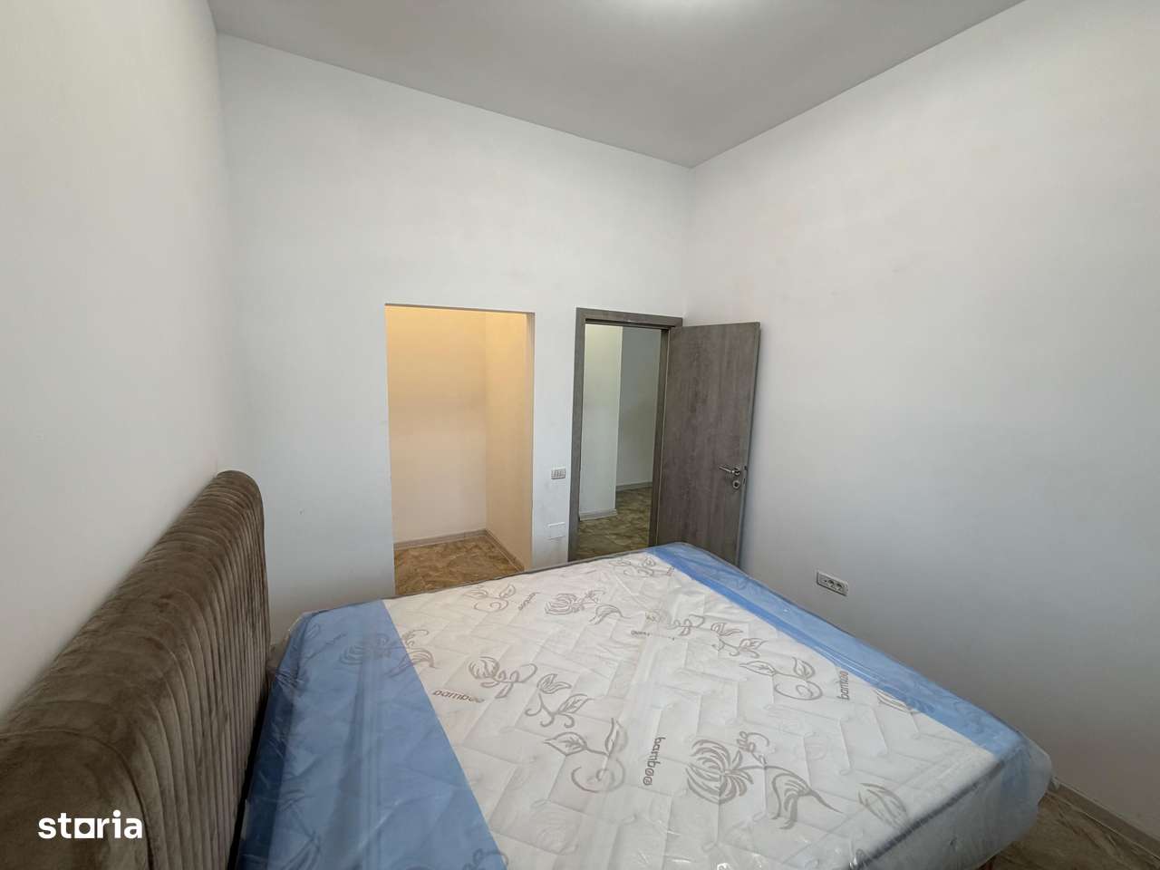 Apartament 2 camere Tip Studio Mobila langa piscina Aqua Garden-9