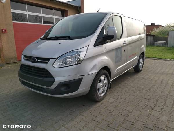 Ford Transit Custom - 10