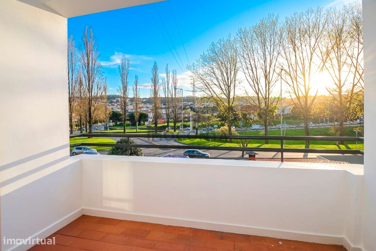 Moradia T3 de 3 Frentes Centro de Valongo-9