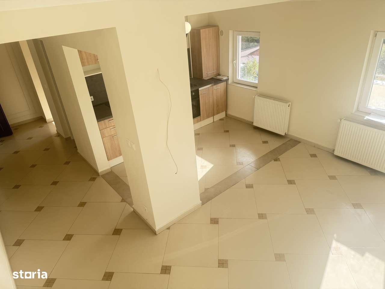Vand apartament 2 camere transformat in 3 Dambovita 92000 euro-11