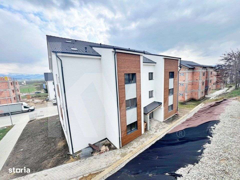 Apartament tip STUDIO et.1 - Vila cu design modern in Cristian-Sibiu-13