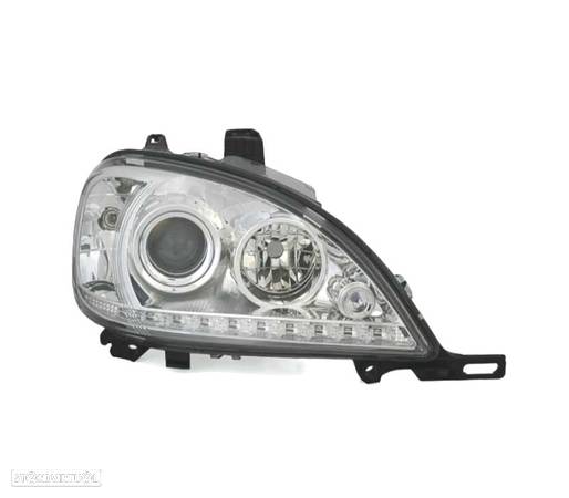 FARÓIS FRONTAIS LED LUZ DIURNA PARA MERCEDES ML W163- 98-01. FUNDO CROMADO - 3