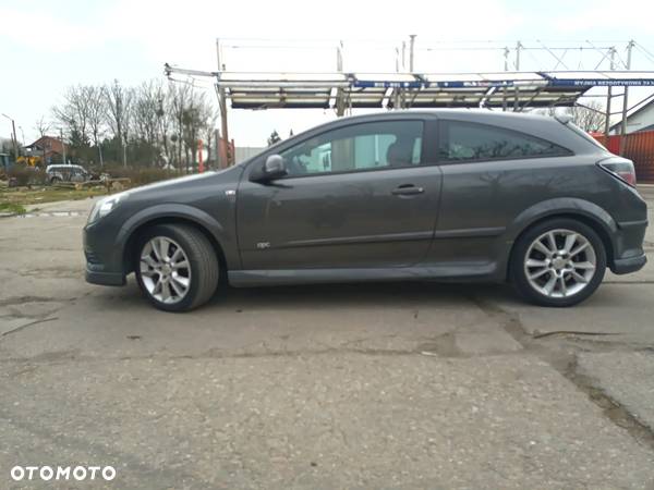 Opel Astra GTC 1.7 CDTI DPF Sport - 4